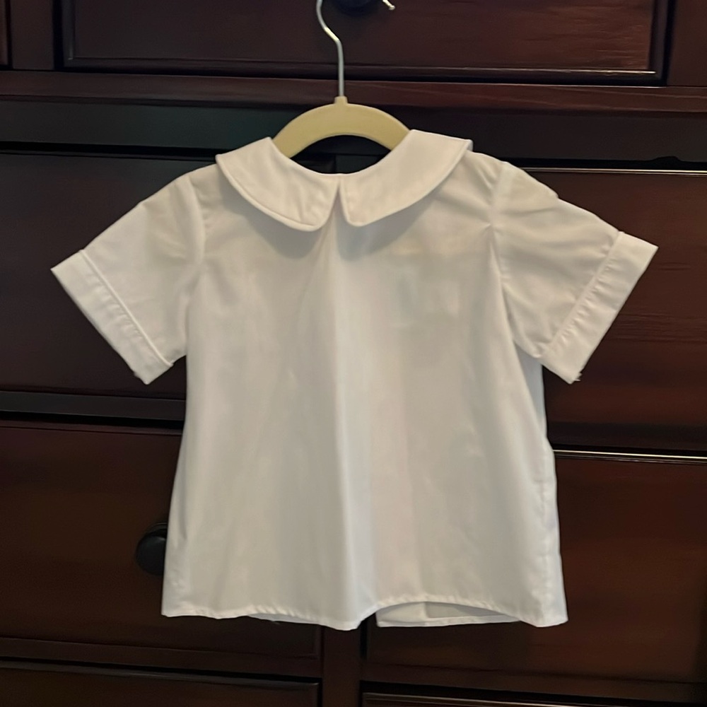 Peter Pan collar dress shirt